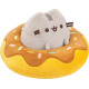 Pusheen w czekoladowym Donucie maskotka pluszowa kot Aurora 21 cm 61573
